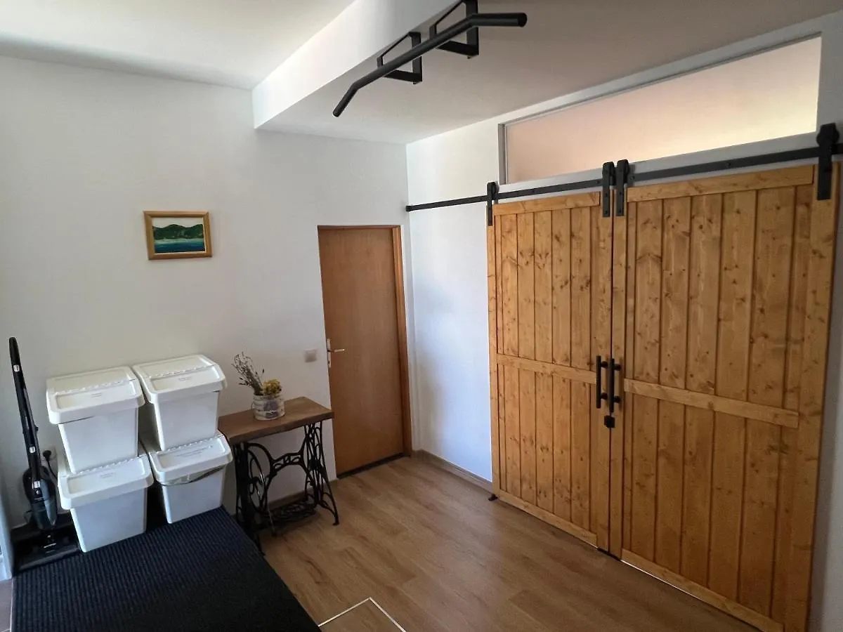 Holiday House Green Dream Obrovac