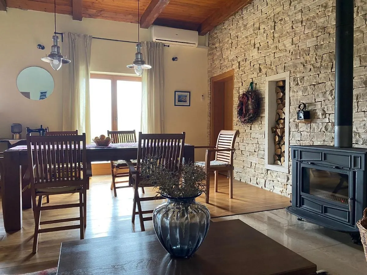Holiday House Green Dream Vila Obrovac
